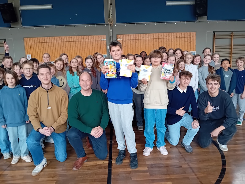 Max Schmitz gewinnt Vorlesewettbewerb